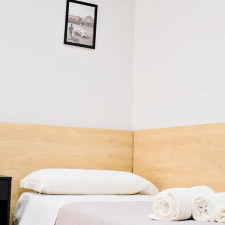 Vitale Πανσιόν Νάπολη